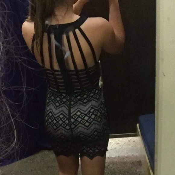 black and nude lace formal dress - Picture 6 of 6